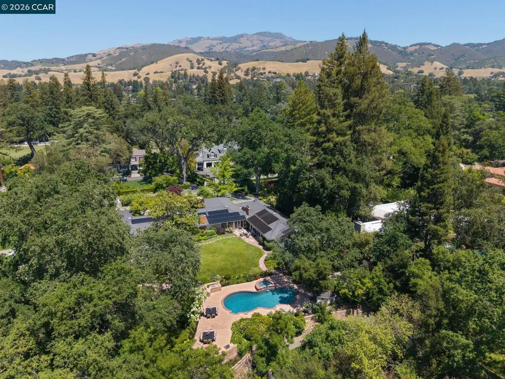 1720 Alameda Diablo Diablo CA 94528