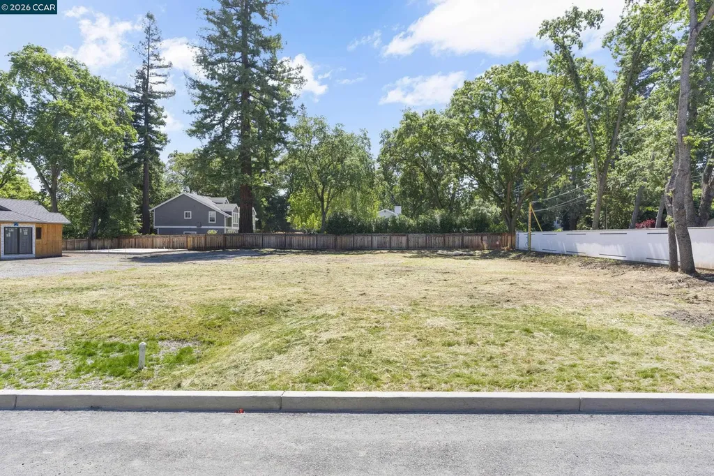 824 Danville Blvd, Lot C Danville CA 94526