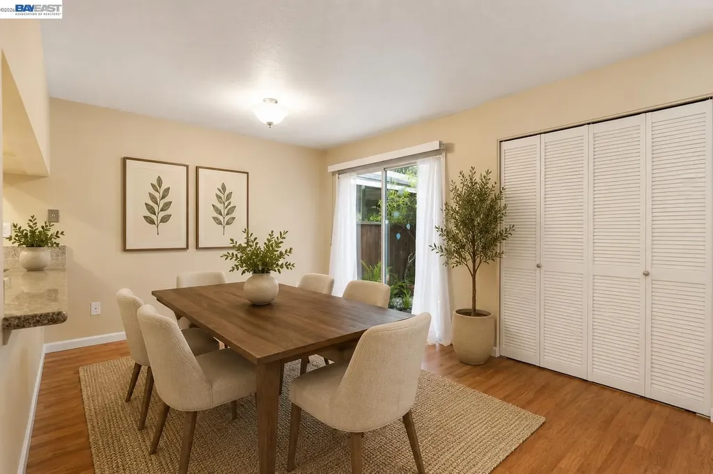1223 Marionola Way Pinole CA 94564