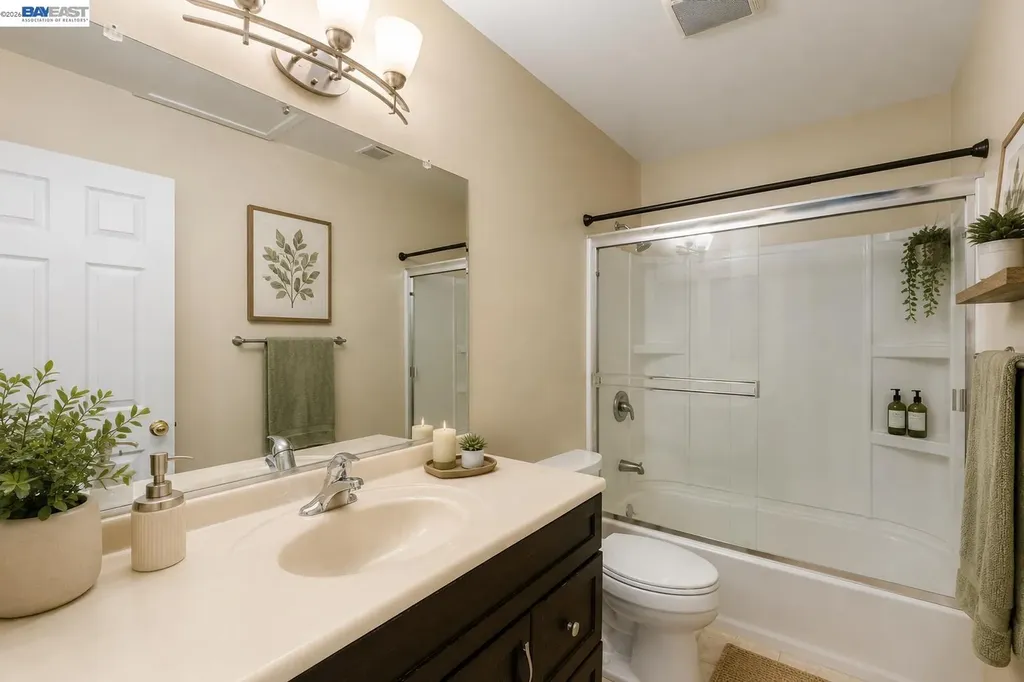 1223 Marionola Way Pinole CA 94564