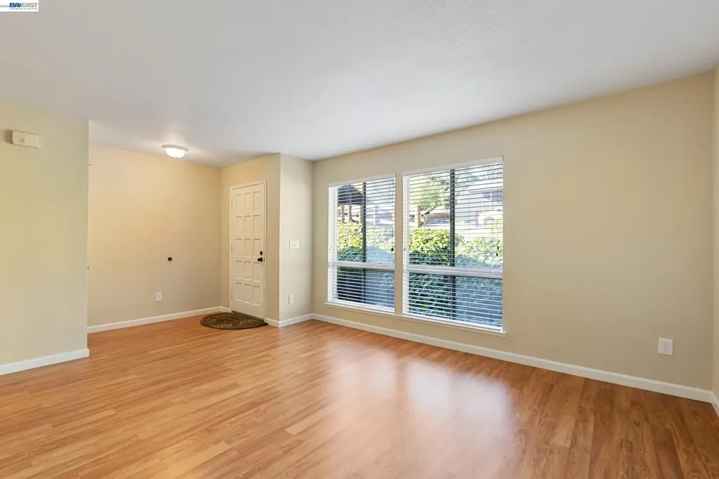 1223 Marionola Way Pinole CA 94564