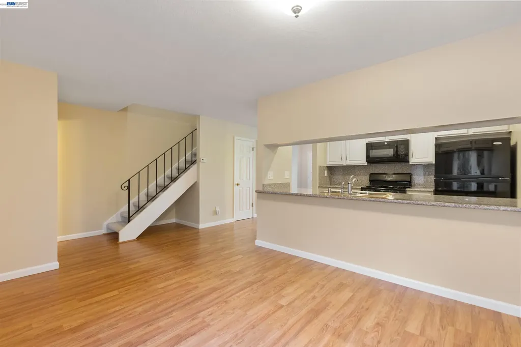 1223 Marionola Way Pinole CA 94564