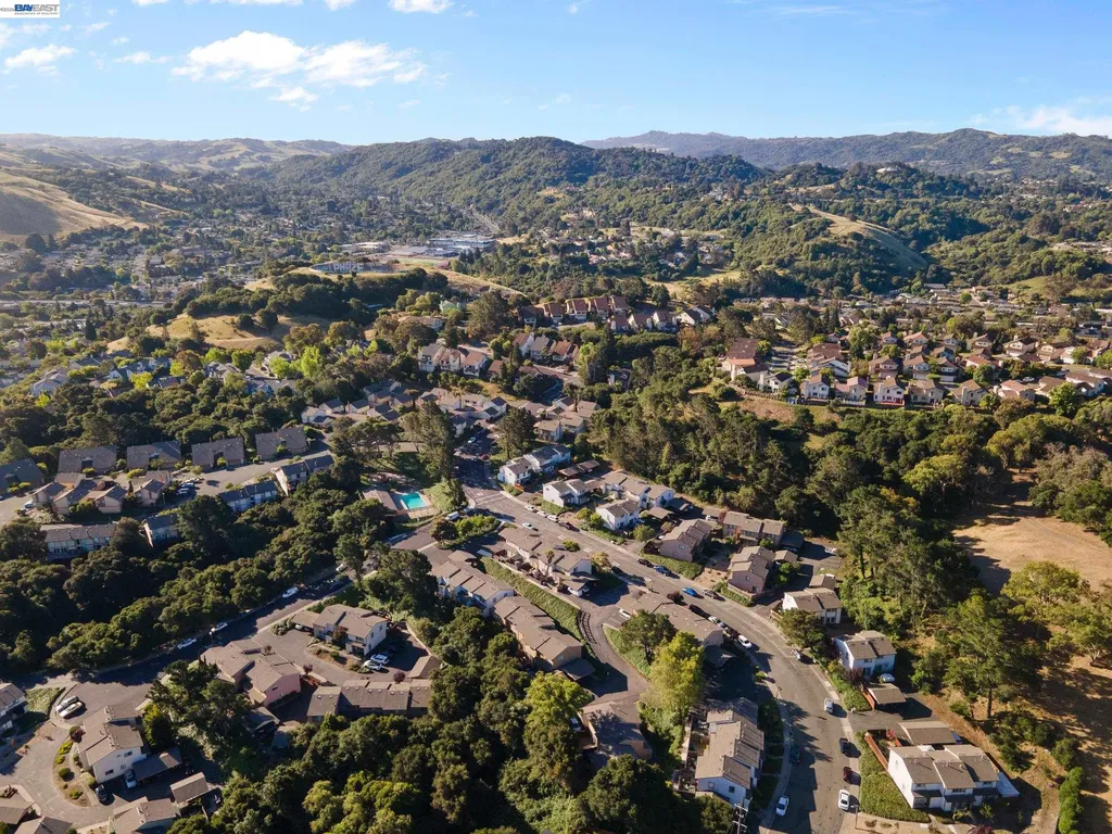 1223 Marionola Way Pinole CA 94564
