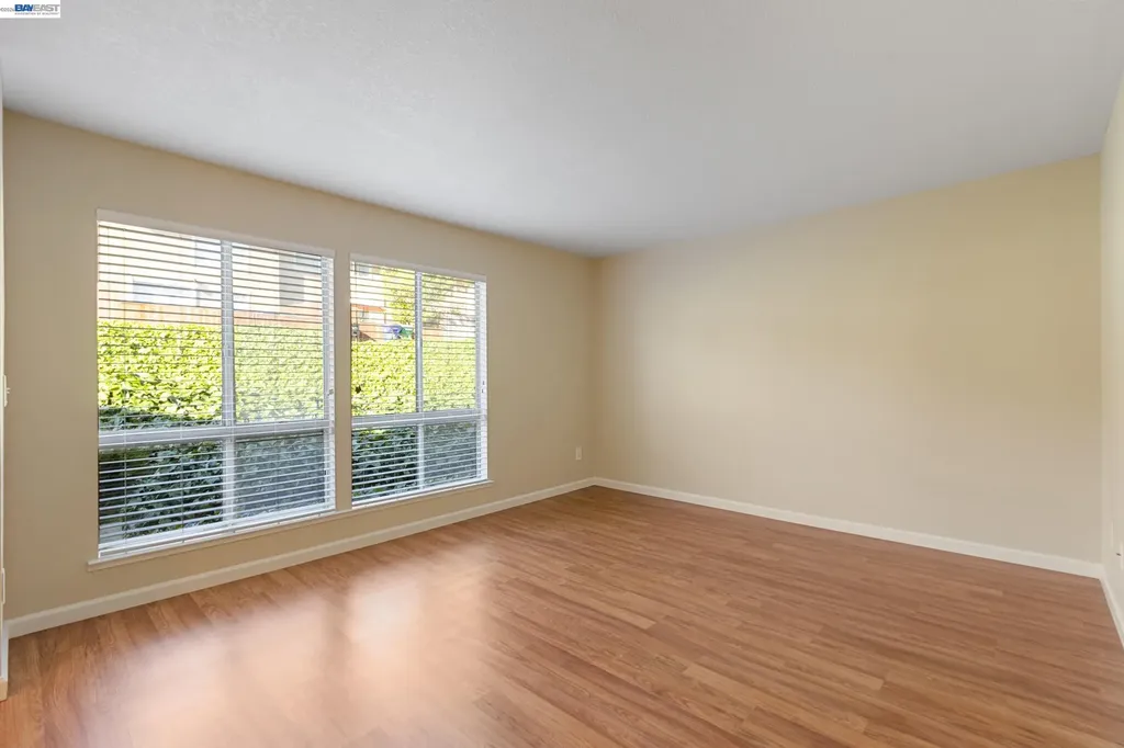 1223 Marionola Way Pinole CA 94564