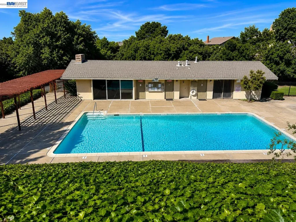 1223 Marionola Way Pinole CA 94564