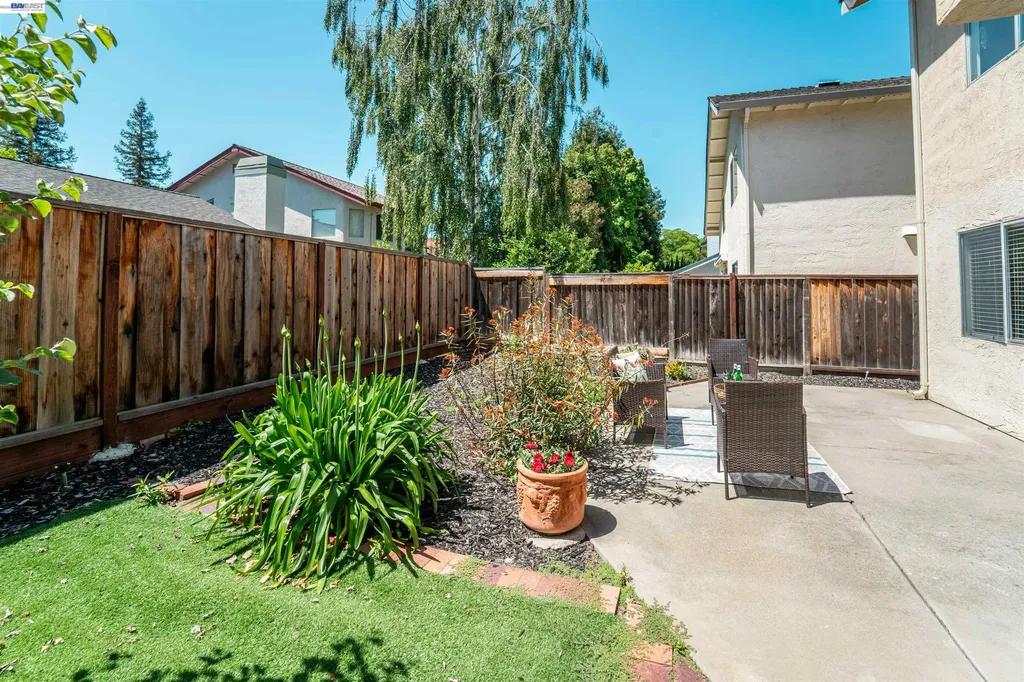6156 Corte Padre Pleasanton CA 94566