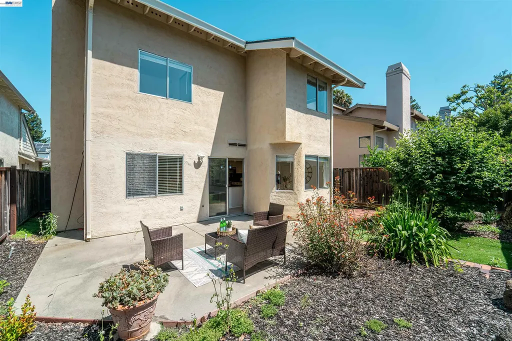 6156 Corte Padre Pleasanton CA 94566
