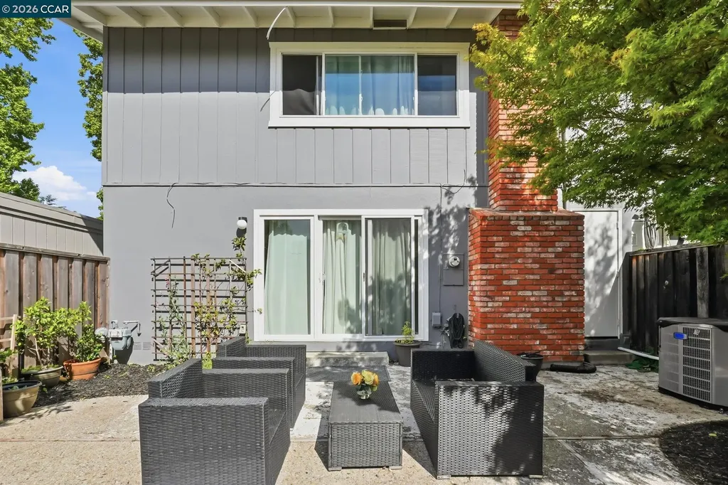 83 Miramonte Drive Moraga CA 94556