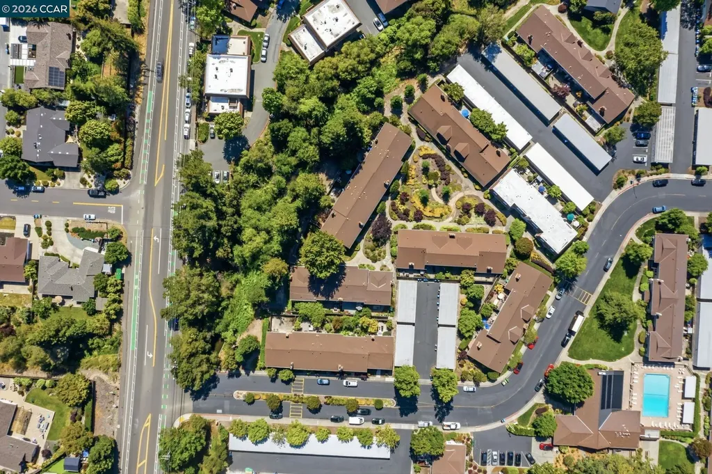 83 Miramonte Drive Moraga CA 94556