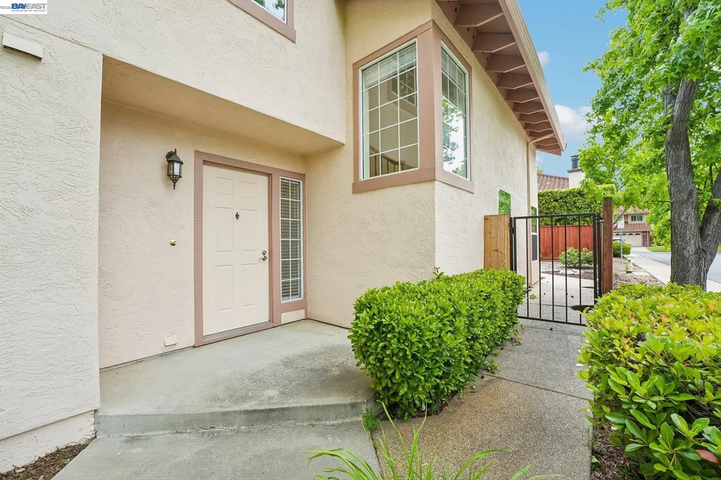 1657 Holly Circle Pleasanton CA 94566