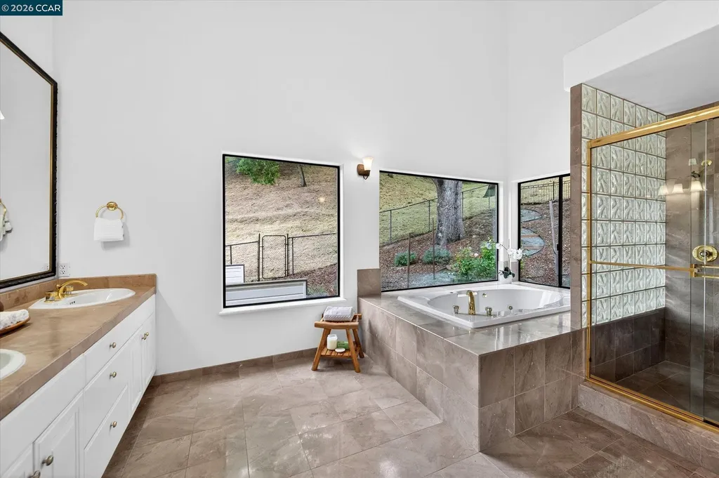 58 Saddle Road Walnut Creek CA 94595