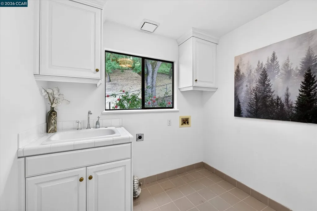 58 Saddle Road Walnut Creek CA 94595
