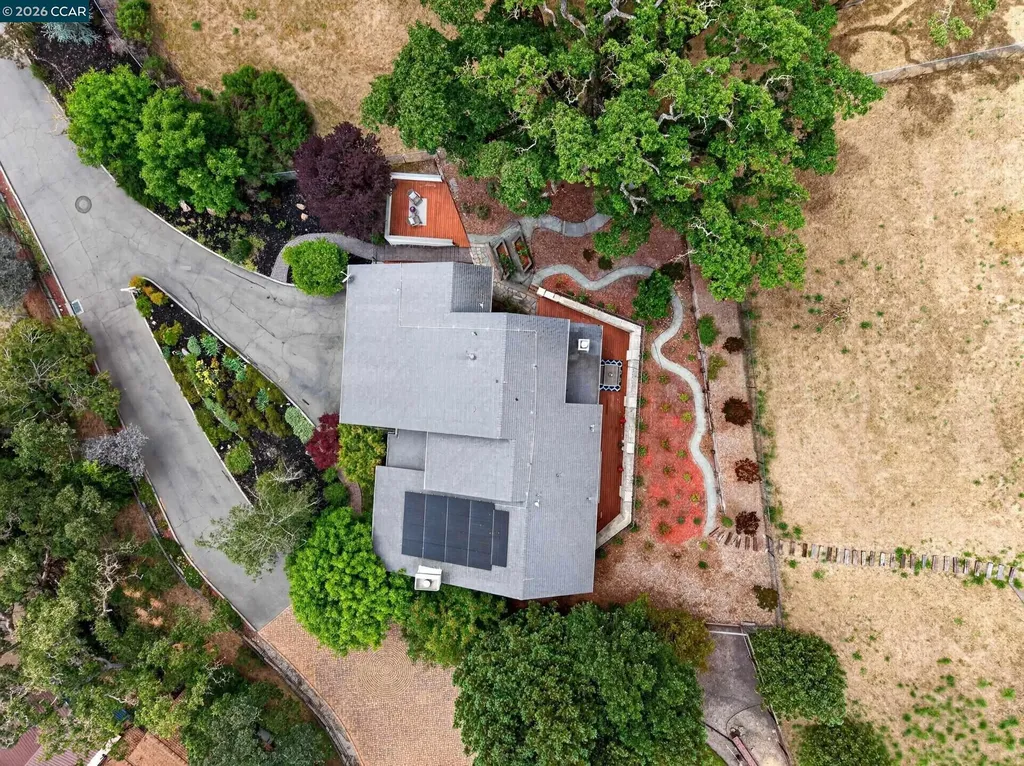 58 Saddle Road Walnut Creek CA 94595