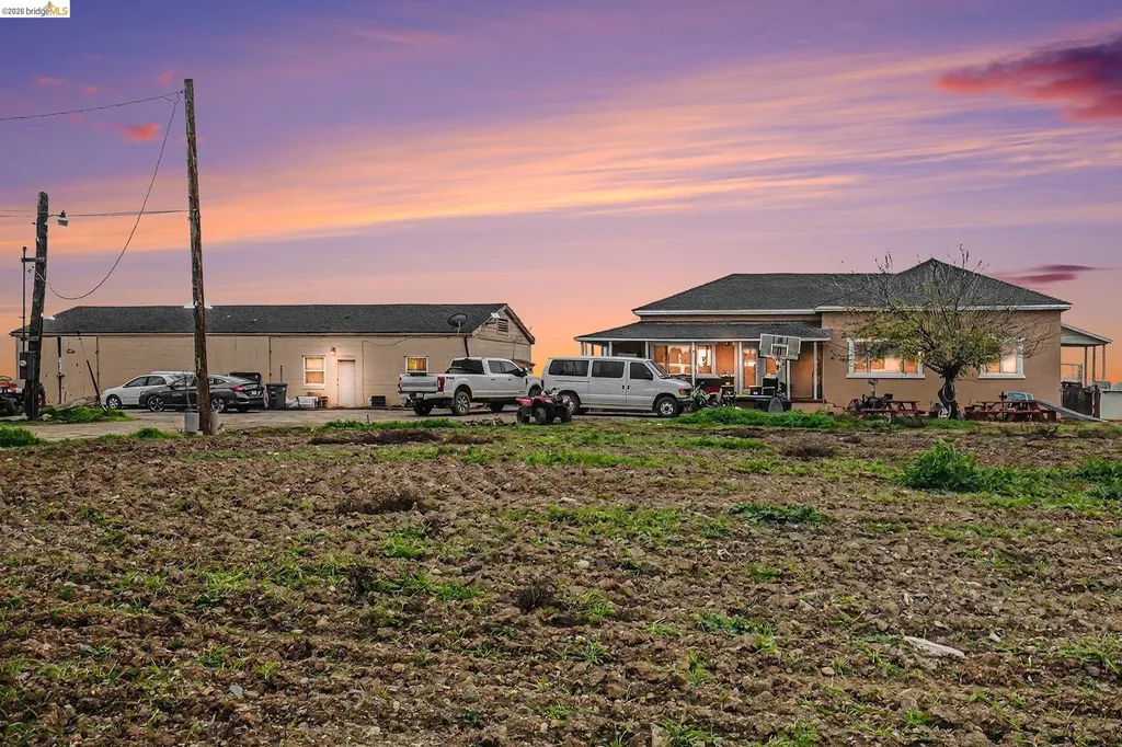 4120 Camino Diablo Byron CA 94514