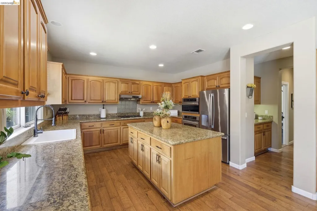 3438 Keystone Loop Discovery Bay CA 94505