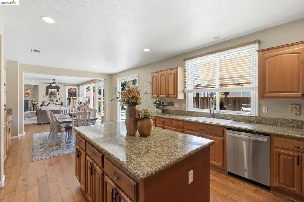 3438 Keystone Loop Discovery Bay CA 94505
