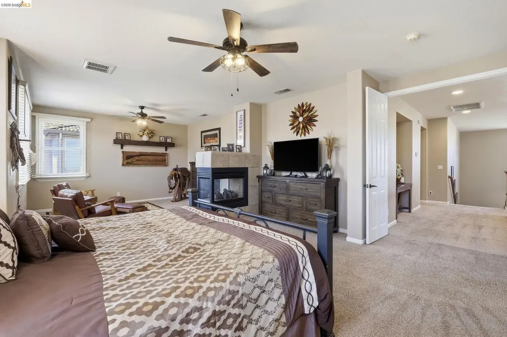 3438 Keystone Loop Discovery Bay CA 94505