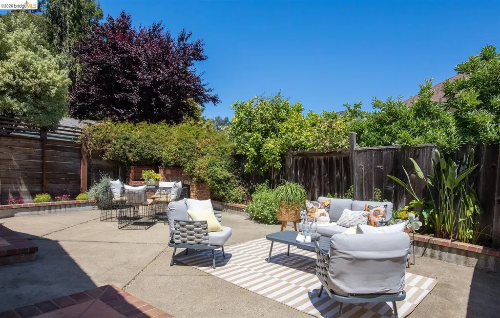 3554 Jordan Oakland CA 94602