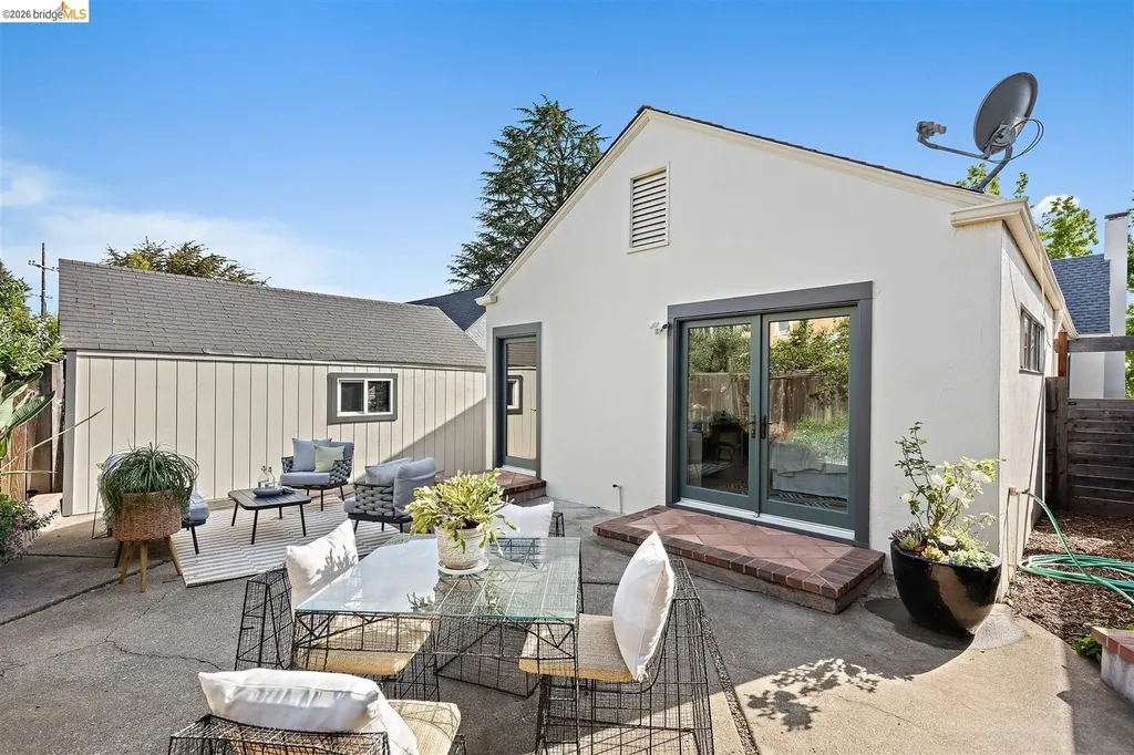 3554 Jordan Oakland CA 94619