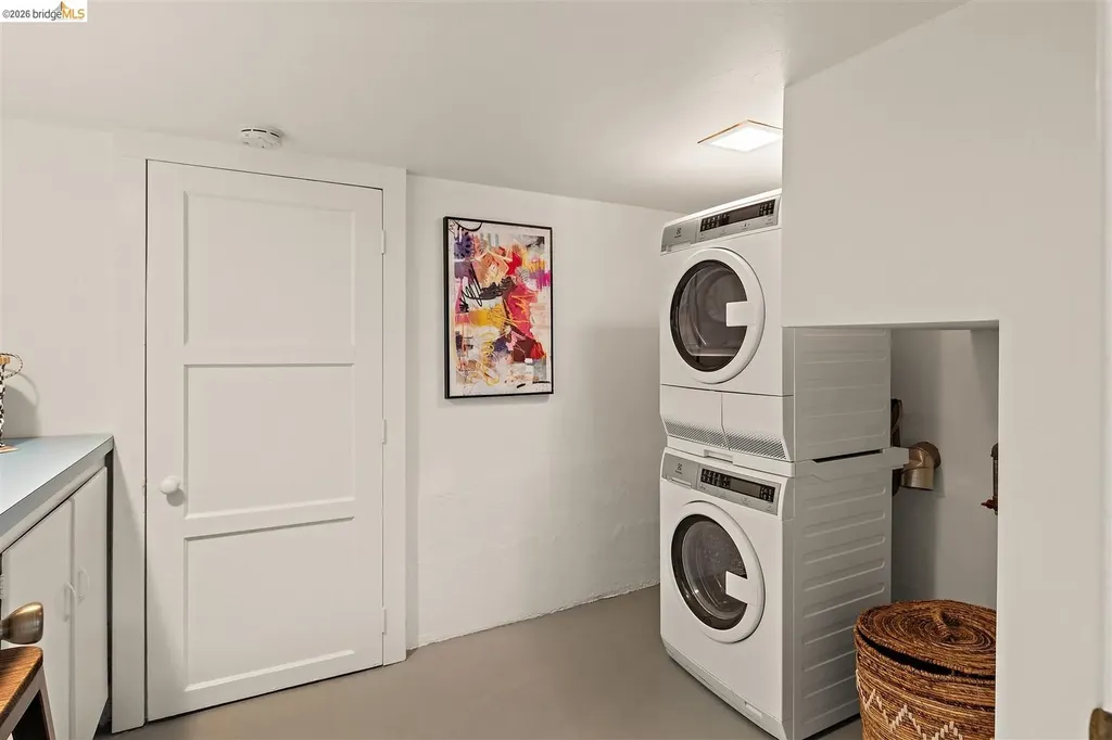 3554 Jordan Oakland CA 94602