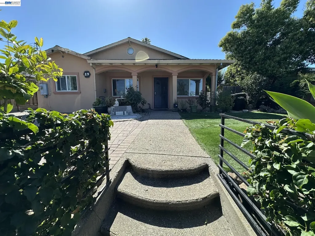29 Delta Drive Bay Point CA 94565