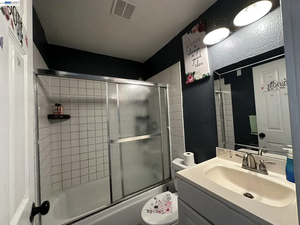 29 Delta Drive Bay Point CA 94565