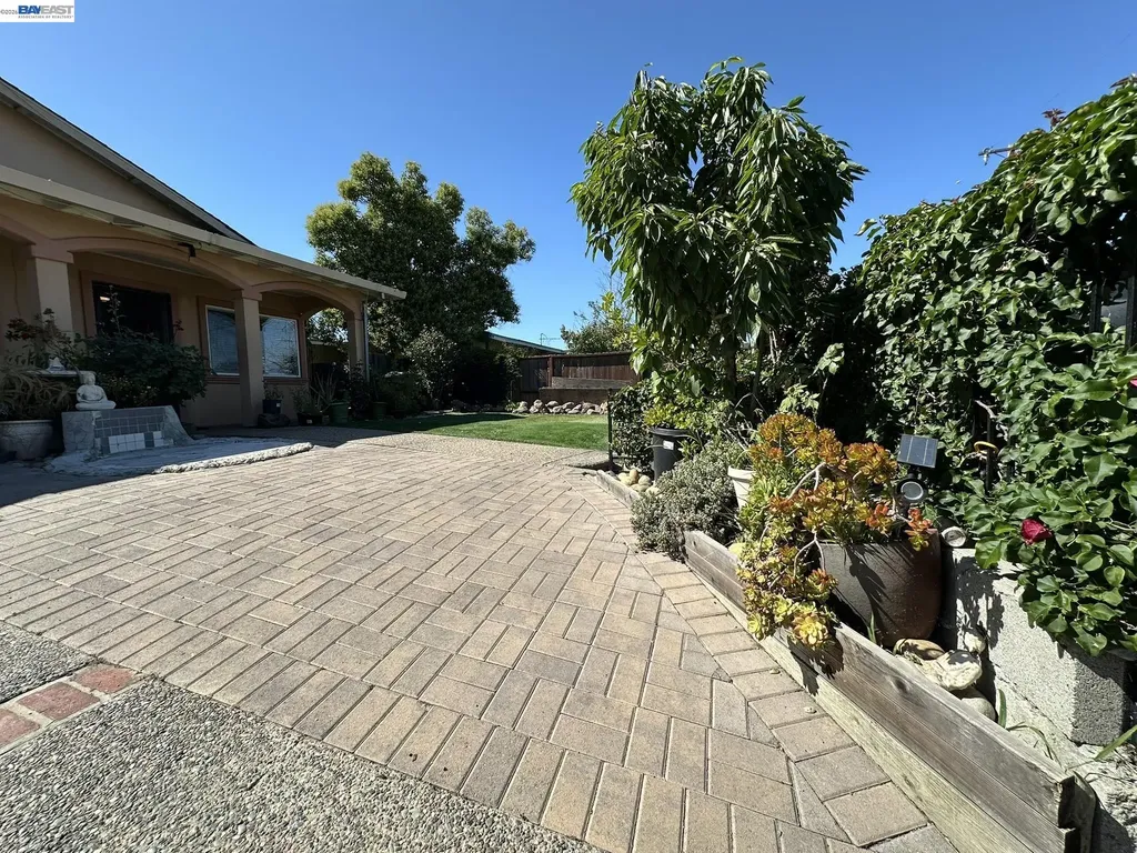 29 Delta Drive Bay Point CA 94565