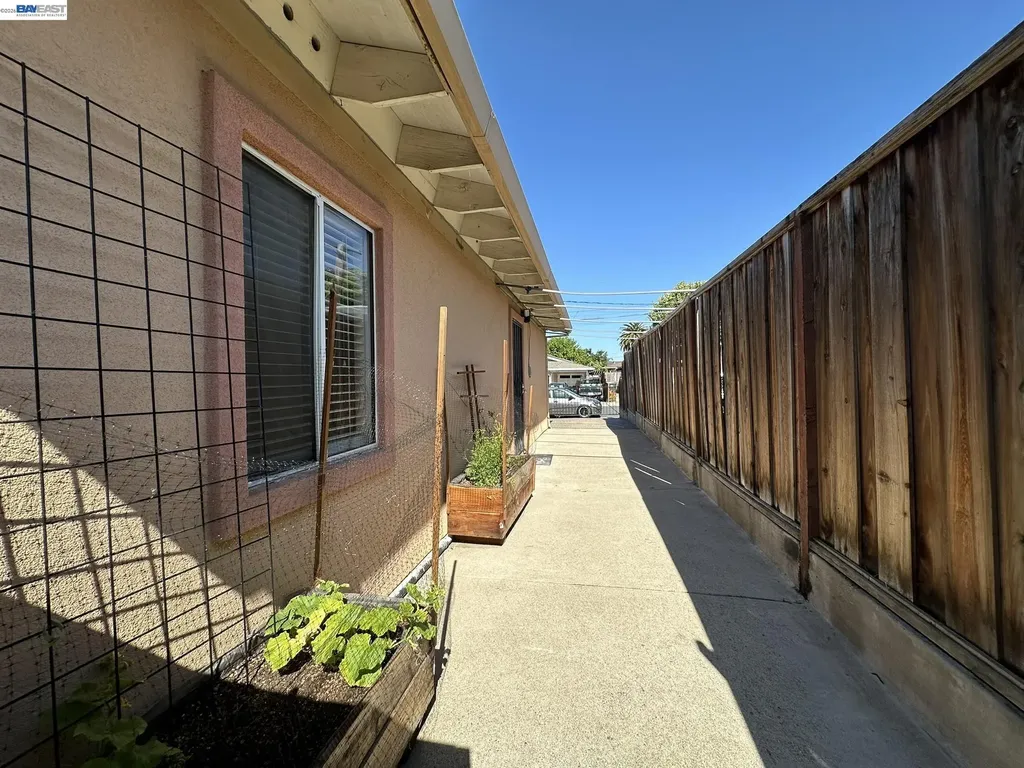 29 Delta Drive Bay Point CA 94565