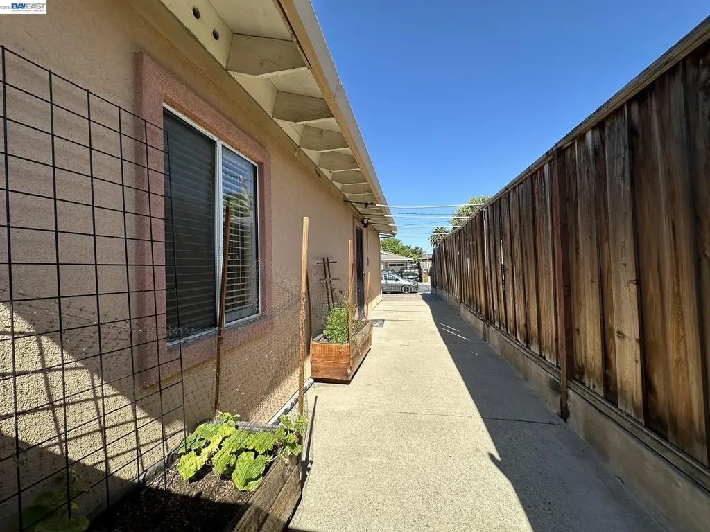 29 Delta Drive Bay Point CA 94565