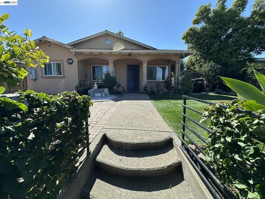 29 Delta Drive Bay Point CA 94565