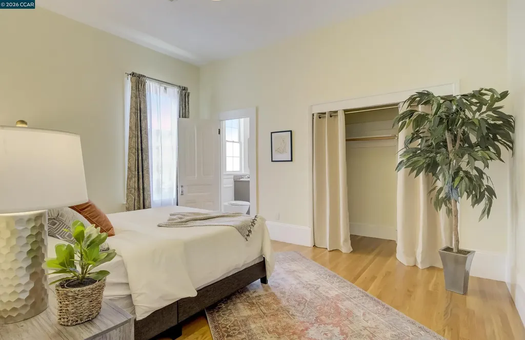 1522 Harmon Street Berkeley CA 94703