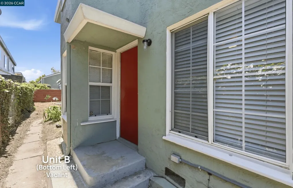 1522 Harmon Street Berkeley CA 94703