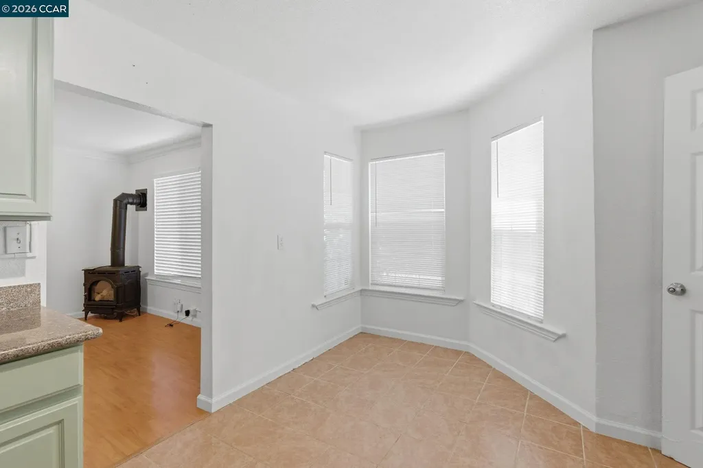 1522 Harmon Street Berkeley CA 94703
