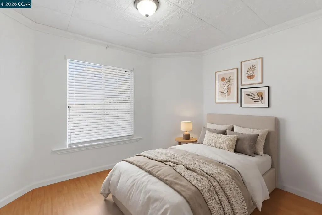 1522 Harmon Street Berkeley CA 94703