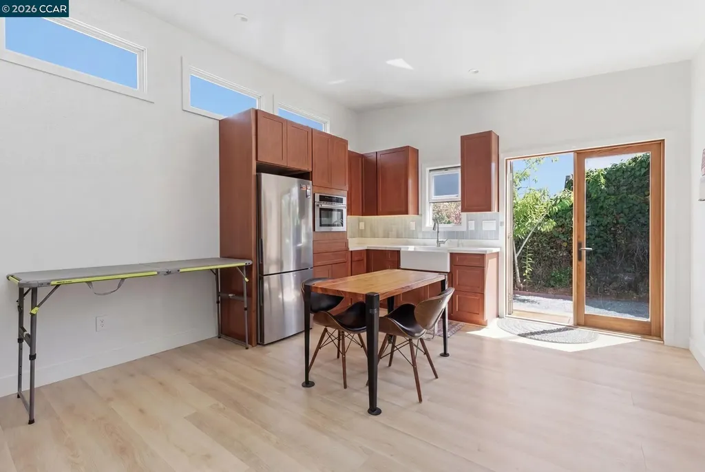 1522 Harmon Street Berkeley CA 94703