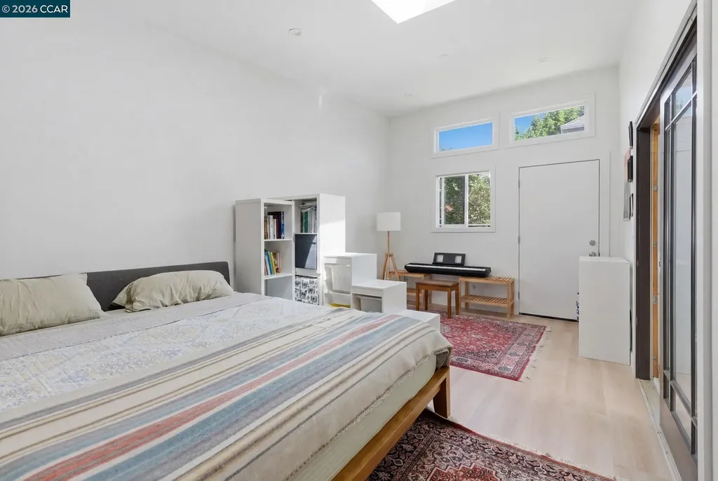 1522 Harmon Street Berkeley CA 94703