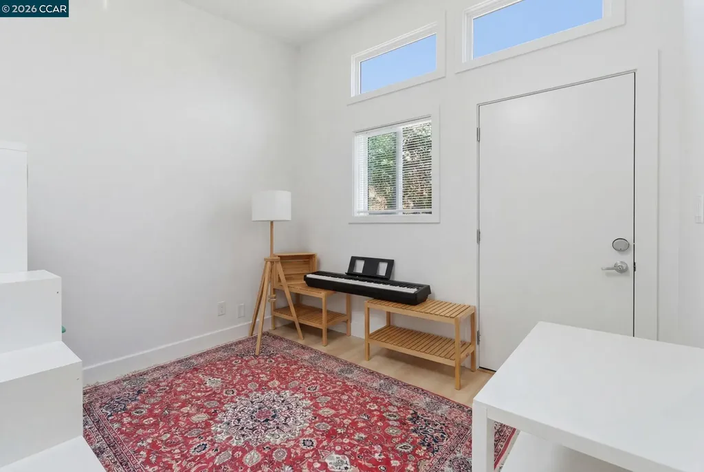 1522 Harmon Street Berkeley CA 94703