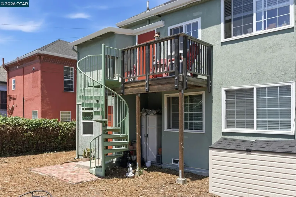 1522 Harmon Street Berkeley CA 94703