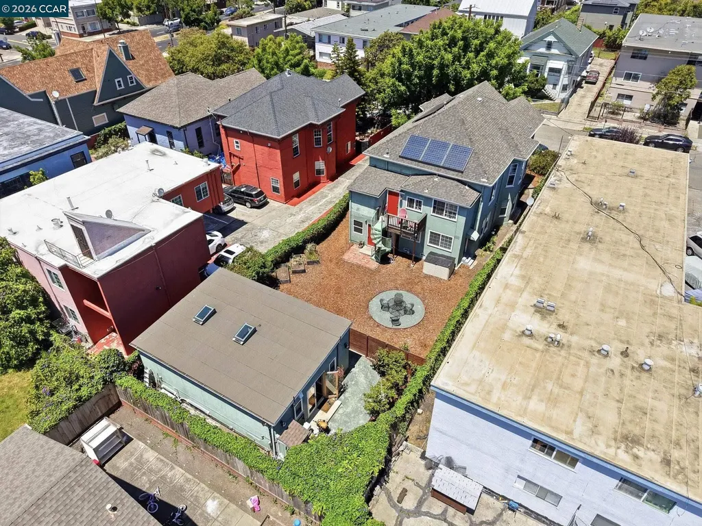 1522 Harmon Street Berkeley CA 94703