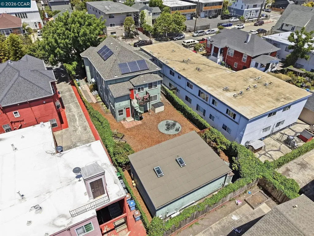 1522 Harmon Street Berkeley CA 94703