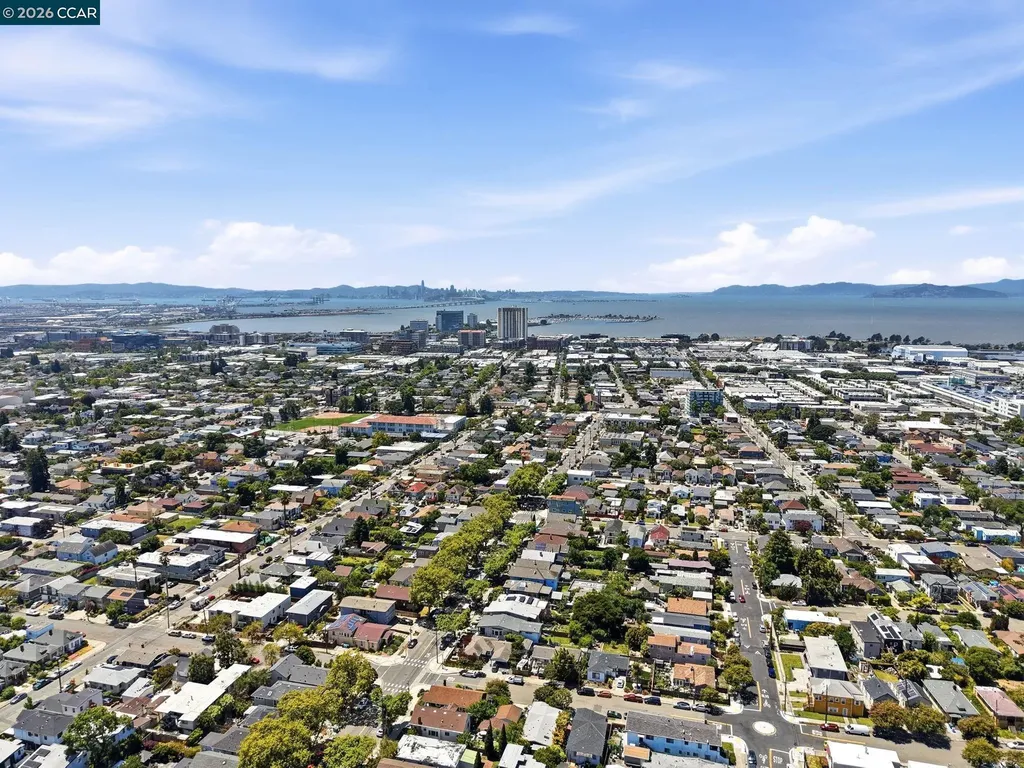 1522 Harmon Street Berkeley CA 94703