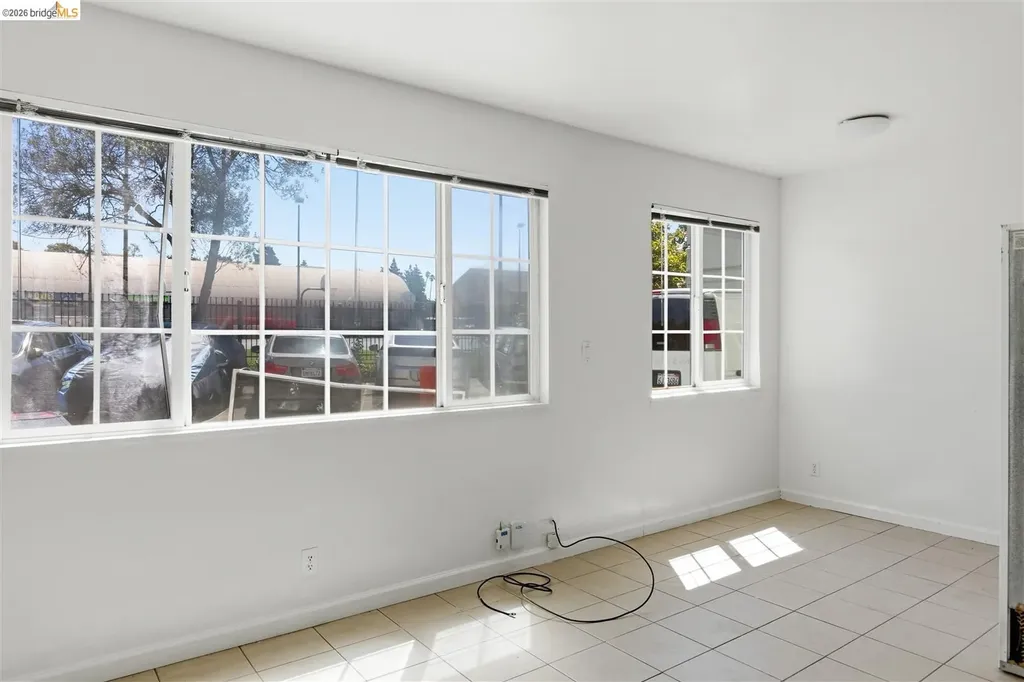 2207 Bonar Street Berkeley CA 94702