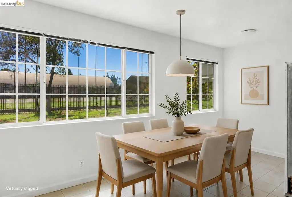 2207 Bonar Street Berkeley CA 94702