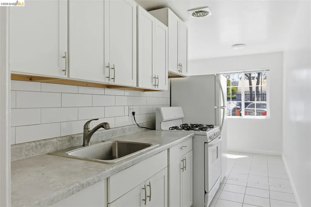 2207 Bonar Street Berkeley CA 94702