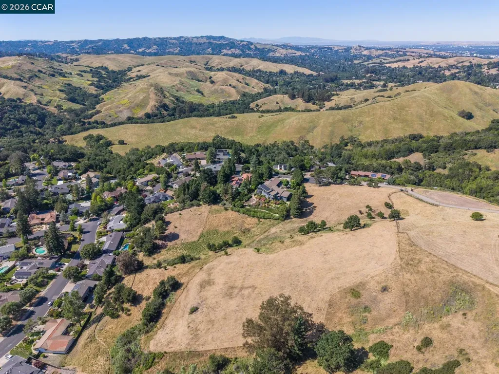 1966 Joseph Drive Moraga CA 94556