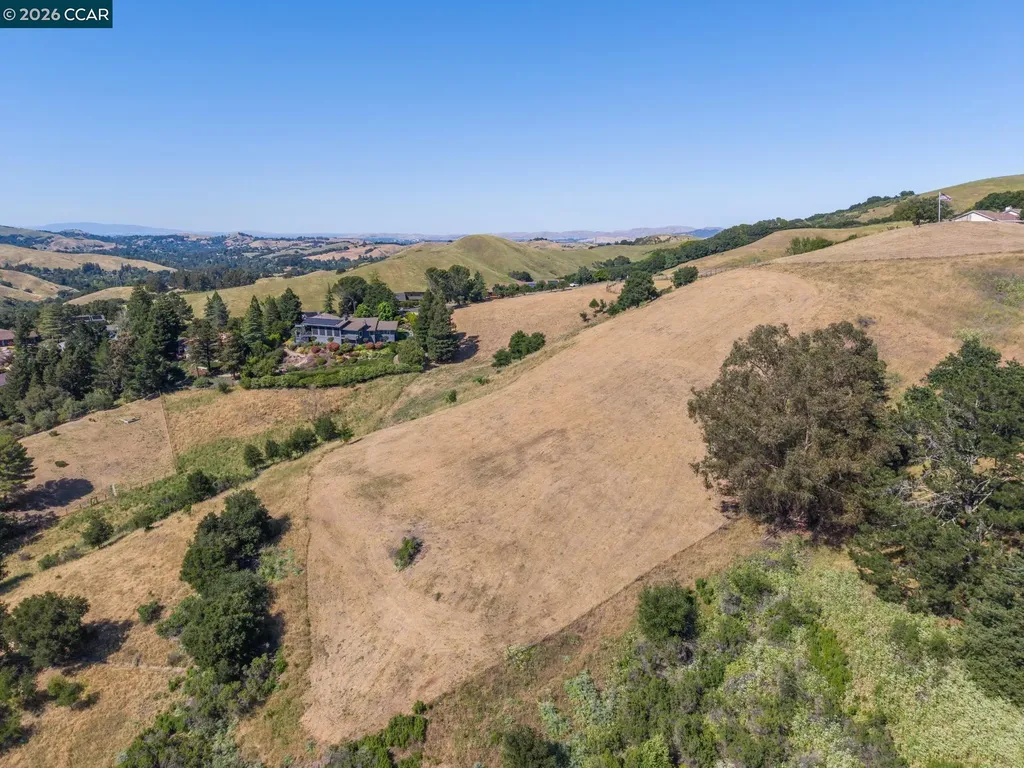 1966 Joseph Drive Moraga CA 94556