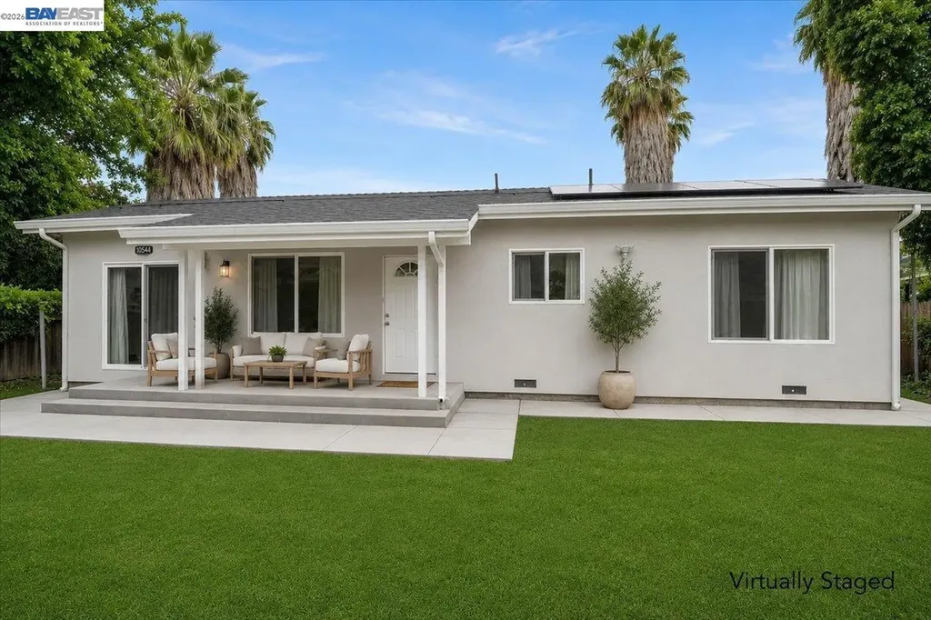30544 Hoylake Street Hayward CA 94544