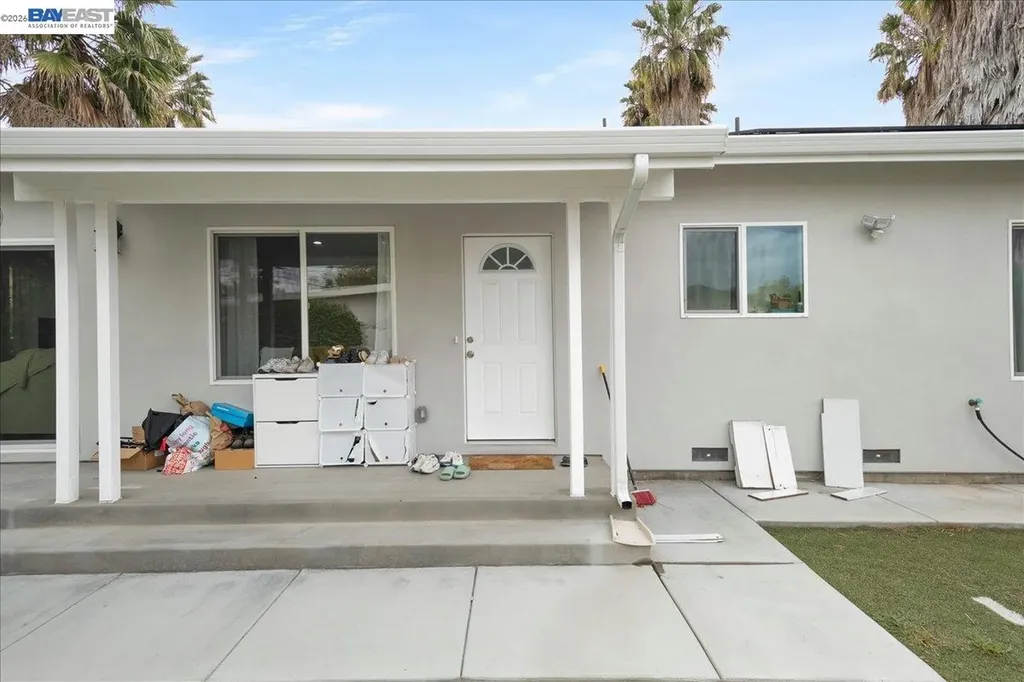 30544 Hoylake Street Hayward CA 94544