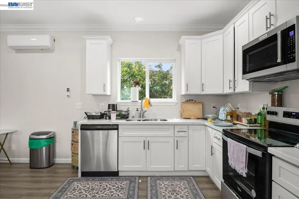 30544 Hoylake Street Hayward CA 94544