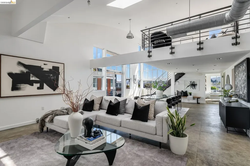 73 Sumner Street San Francisco CA 94103